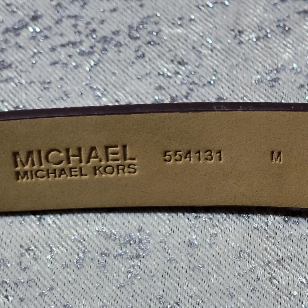 NEW Michael Kors Franny Pack Medium Brown Belt Wallet - Picture 3 of 3